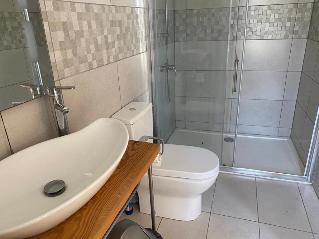 Razzett Warda B&B Għasri Екстериор снимка