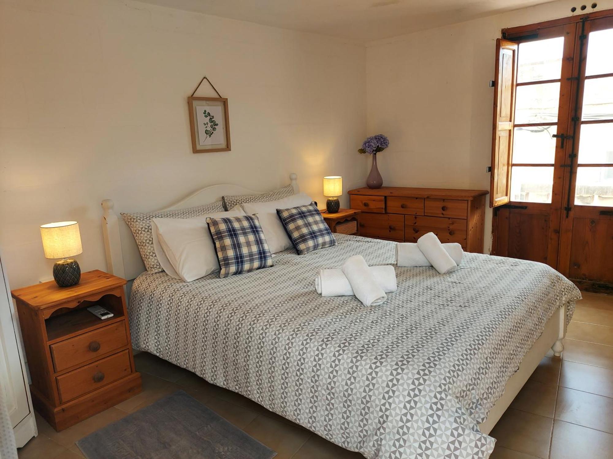 Razzett Warda B&B Għasri Екстериор снимка