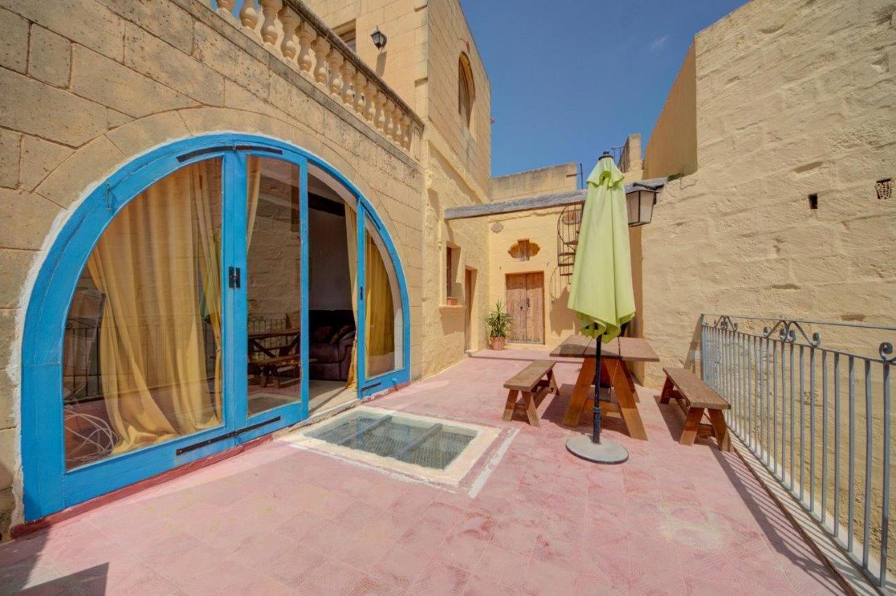 Razzett Warda B&B Għasri Екстериор снимка